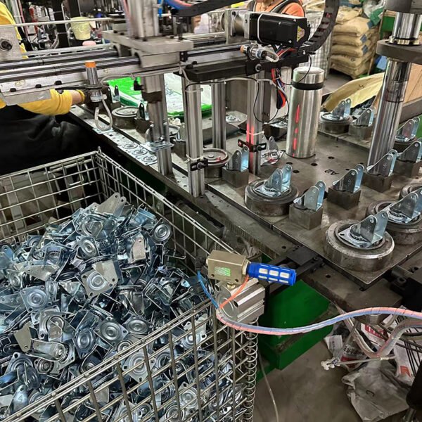 Medical Bed Wheels PU Twin Wheels Medical Bed Casters For Hospital - Image 3